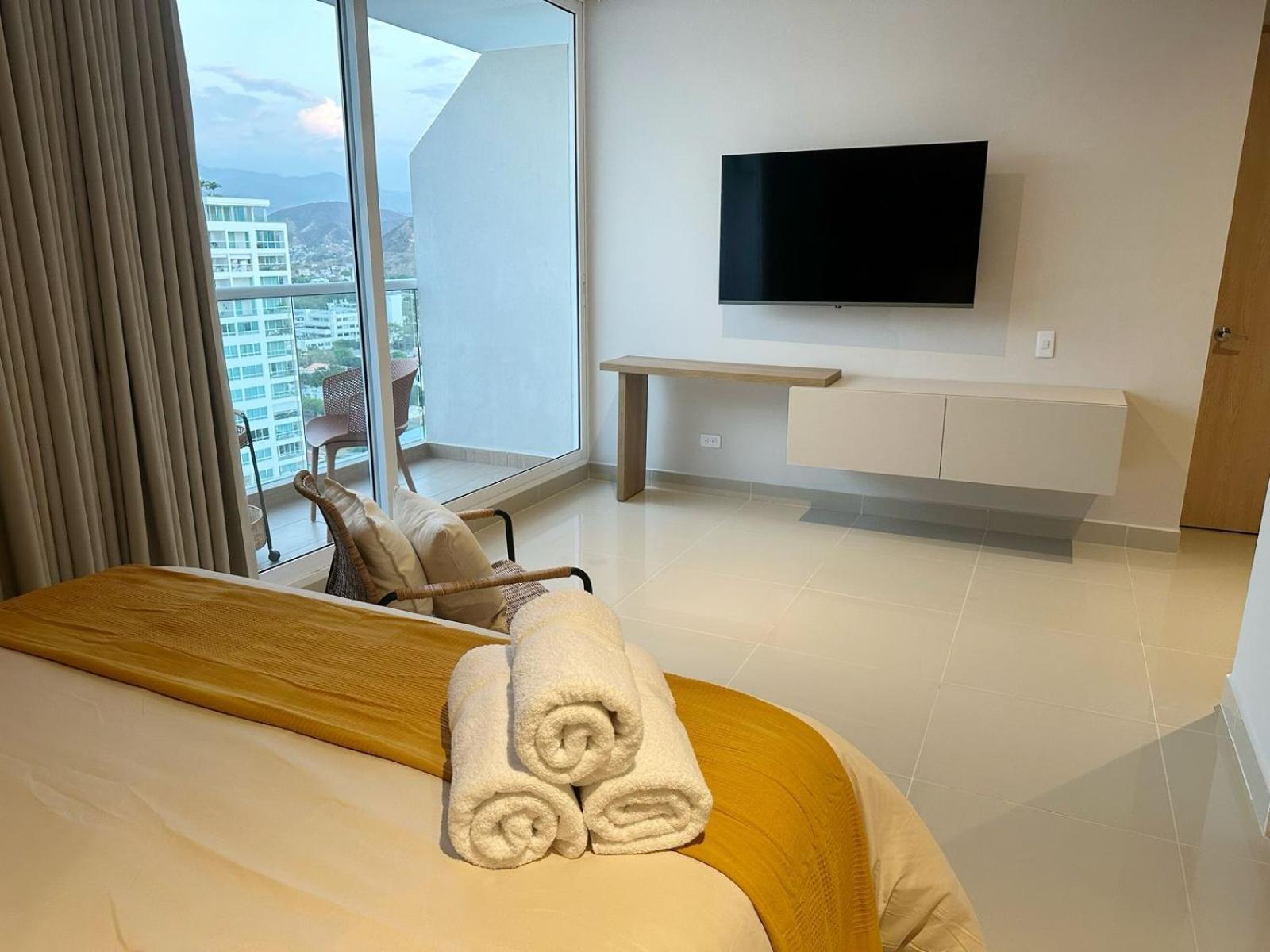 Apartment Eira Marina - By Inmobiliaria Vs *